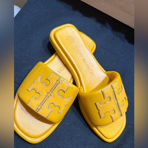 Tory Burch Double T Sport Slide size 6.5 - Picture 5 of 8